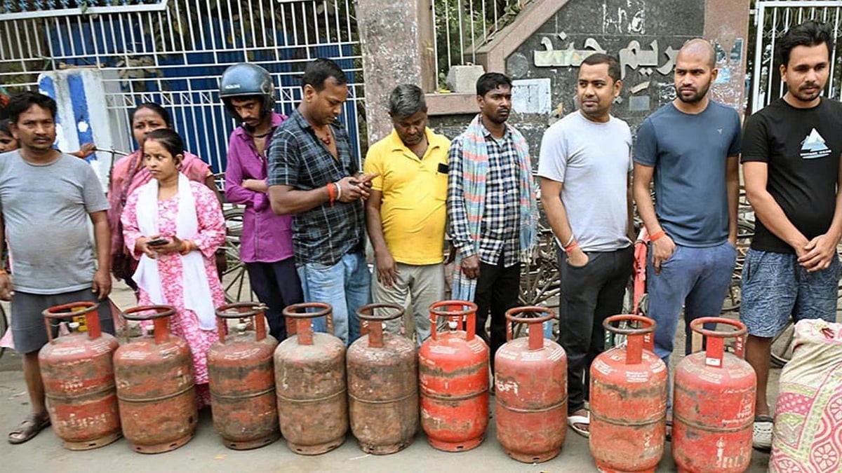 LPG सब्सिडी लेने वालों के लिए जरूरी खबर, 1 अक्टूबर से बायोमेट्रिक सत्यापन अनिवार्य
