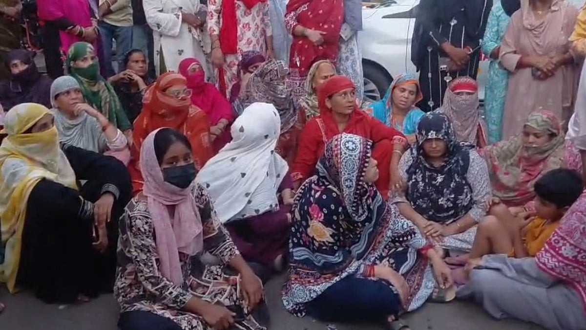 डिलीवरी के बाद बेड पर पहुंची महिला पर पति ने किया हमला, ग्वालियर के कमलाराजा अस्पताल में मचा हड़कंप