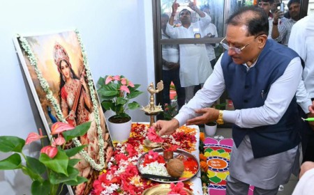 बनोरा में सेवा-साधना का संदेश, CM साय ने किया अघोरेश्वर भगवान राम को नमन