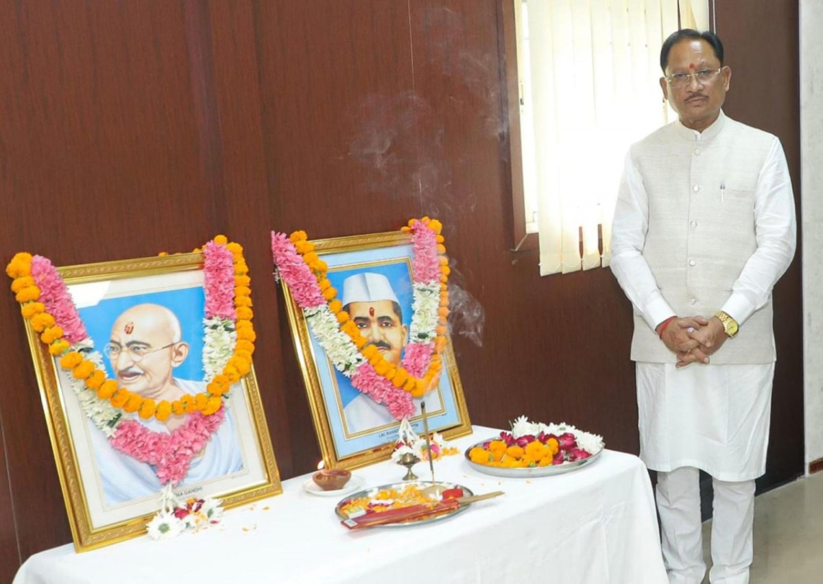 गांधी जयंती पर CM विष्णु देव साय ने महात्मा गांधी और लाल बहादुर शास्त्री को किया नमन, बताए उनके आदर्श