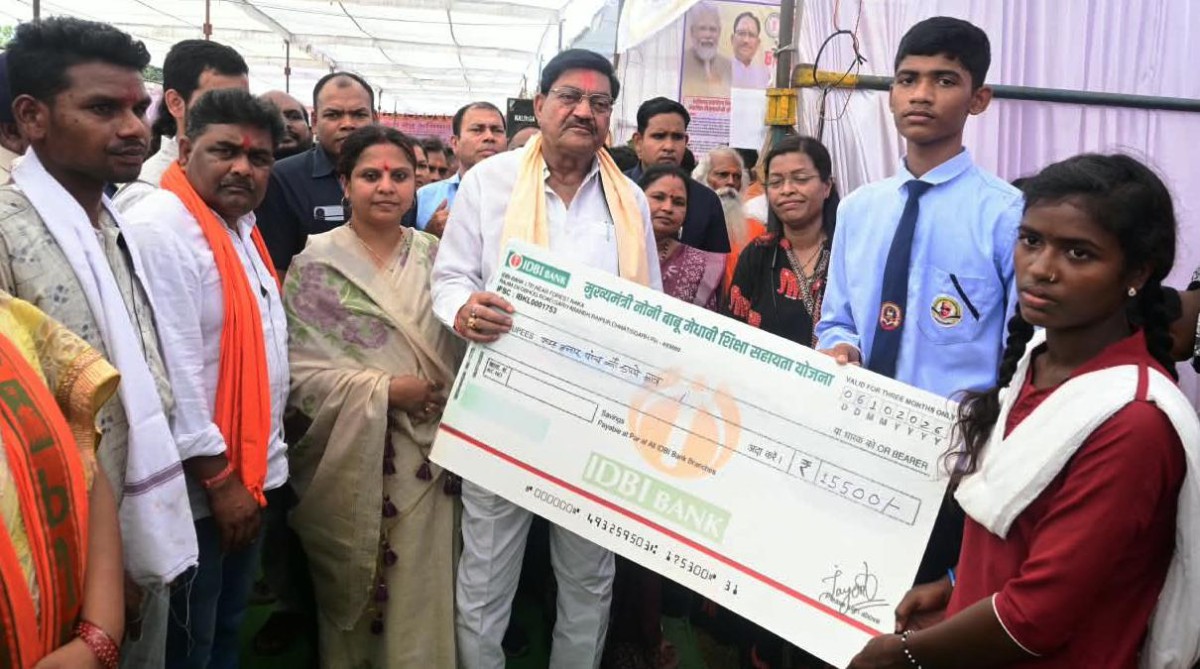 मुख्यमंत्री नोनी बाबू मेधावी शिक्षा सहायता योजना: श्रमिक परिवारों के मेधावी बच्चों को मिली 5-5 हजार रुपये की प्रोत्साहन राशि