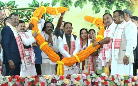 रायपुर में करमा परब महोत्सव का भव्य आयोजन: मुख्यमंत्री विष्णुदेव साय ने कंवर समाज के लिए 1 करोड़ रुपये की घोषणा की