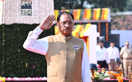 छत्तीसगढ़ में नक्सलवाद के खिलाफ निर्णायक सफलता, CM विष्णुदेव साय ने शहीद जवानों को दी श्रद्धांजलि
