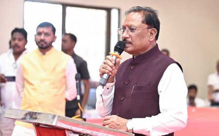 मुख्यमंत्री विष्णु देव साय ने अभनपुर में सुनी ‘मन की बात’ की 139वीं कड़ी, छत्तीसगढ़ की संस्कृति और जनभागीदारी पर दिया जोर